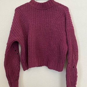 Maroon cropped knit turtleneck sweater